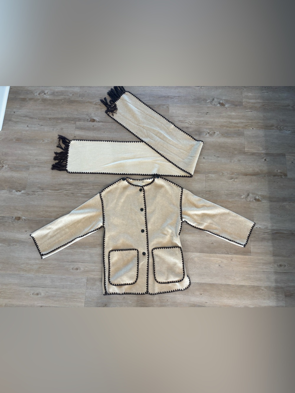 Elan Cream and Brown Fleece Scarf